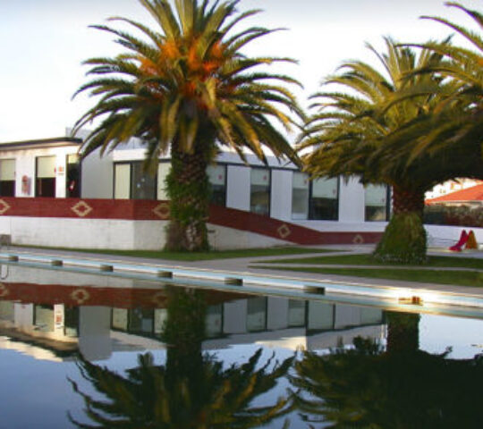 Pool Lounge Café