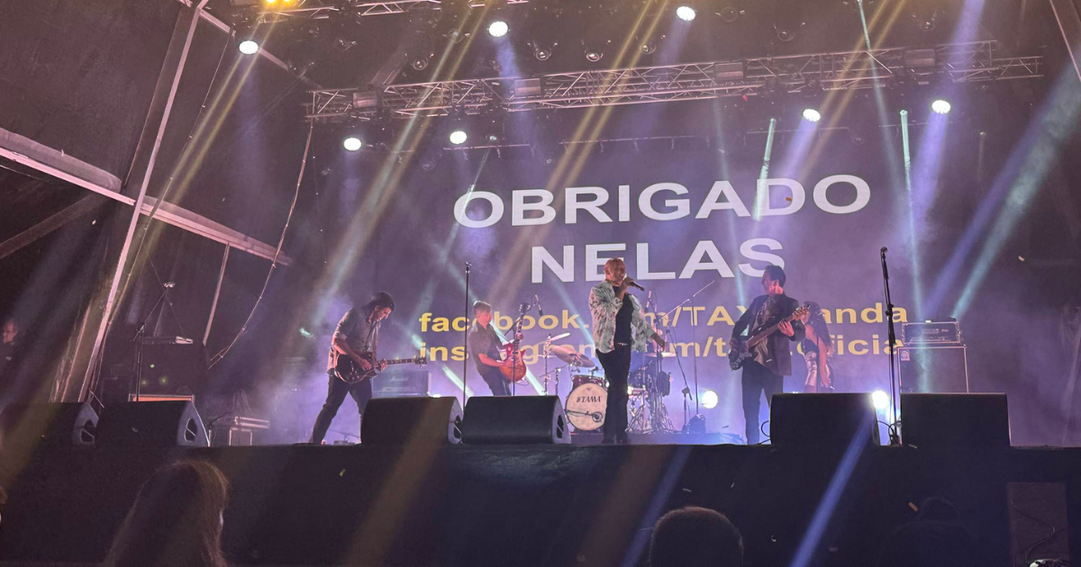 Concerto da Banda Taxi abre a FICA com chave de ouro