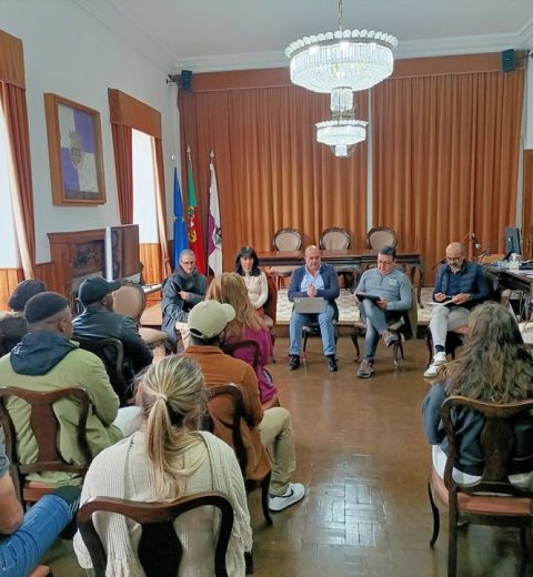 Cena 1/25- Cultura, Espetáculo, Narrativa e arte