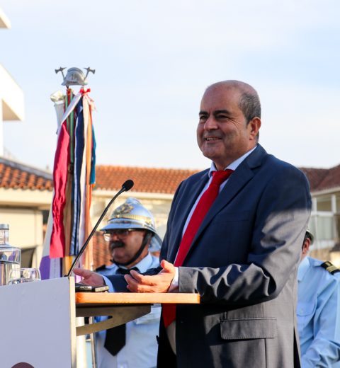 𝗙𝗲𝗶𝗿𝗮 𝗱𝗼 𝗩𝗶𝗻𝗵𝗼 𝗱𝗼 𝗗𝗮̃𝗼 𝗱𝗶𝘀𝘁𝗶𝗻𝗴𝘂𝗶𝗱𝗮 𝗰𝗼𝗺o 𝗘𝘃𝗲𝗻𝘁𝗼 𝗱𝗼 𝗔𝗻𝗼, 𝗻𝗼𝘀 𝗣𝗿𝗲́𝗺𝗶𝗼𝘀 𝗥𝗲𝗴𝗶𝗼𝗻𝗮𝗶𝘀 𝗱𝗮 𝗔𝘀𝘀𝗼𝗰𝗶𝗮𝗰̧𝗮̃𝗼 𝗱𝗲 𝗠𝘂𝗻𝗶𝗰𝗶́𝗽𝗶𝗼𝘀 𝗣𝗼𝗿𝘁𝘂𝗴𝘂𝗲𝘀𝗲𝘀 𝗱𝗼 𝗩𝗶𝗻𝗵𝗼 [𝗔𝗠𝗣𝗩]