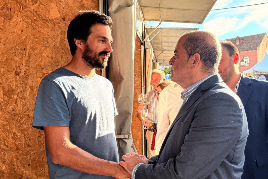 Presidente da Câmara encerra a Feira do Vinho do Dão com visita aos Expositores
